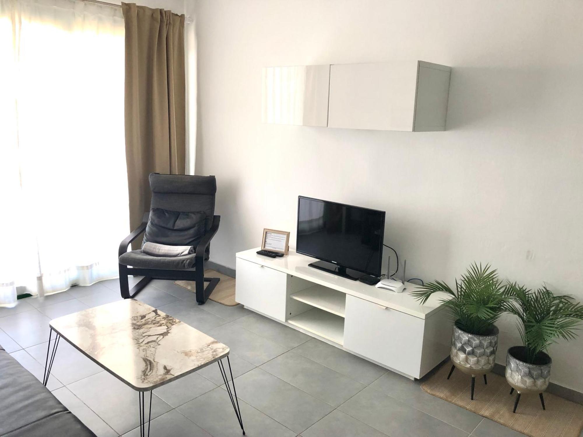 Ground Floor Apartment With Pool, Next To The Beach 科斯塔特吉塞 外观 照片