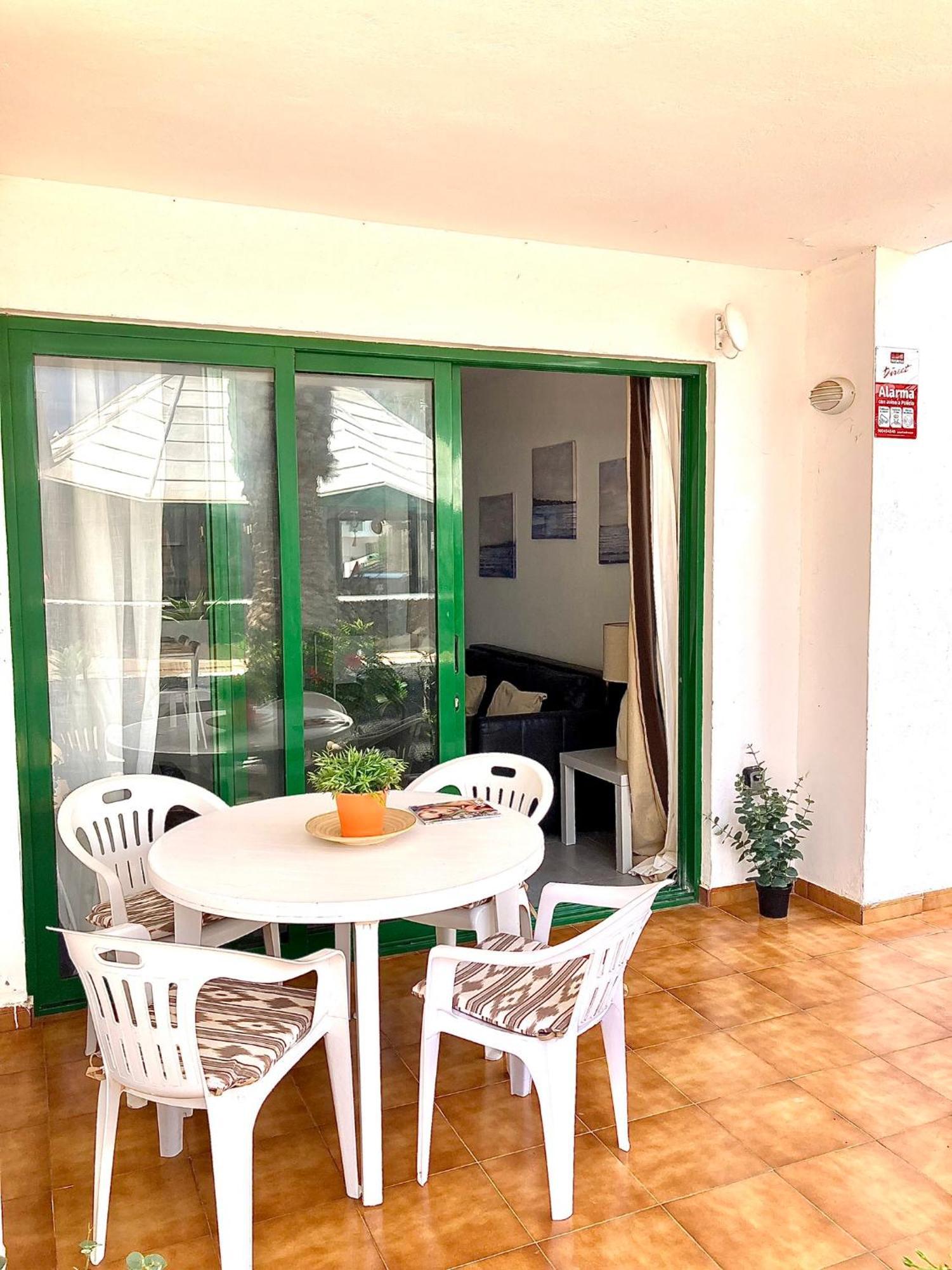 Ground Floor Apartment With Pool, Next To The Beach 科斯塔特吉塞 外观 照片