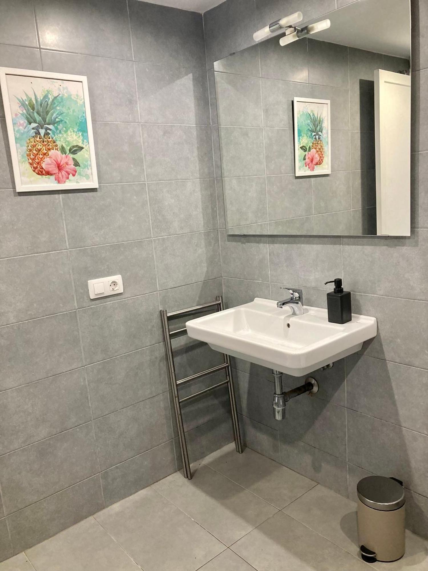 Ground Floor Apartment With Pool, Next To The Beach 科斯塔特吉塞 外观 照片